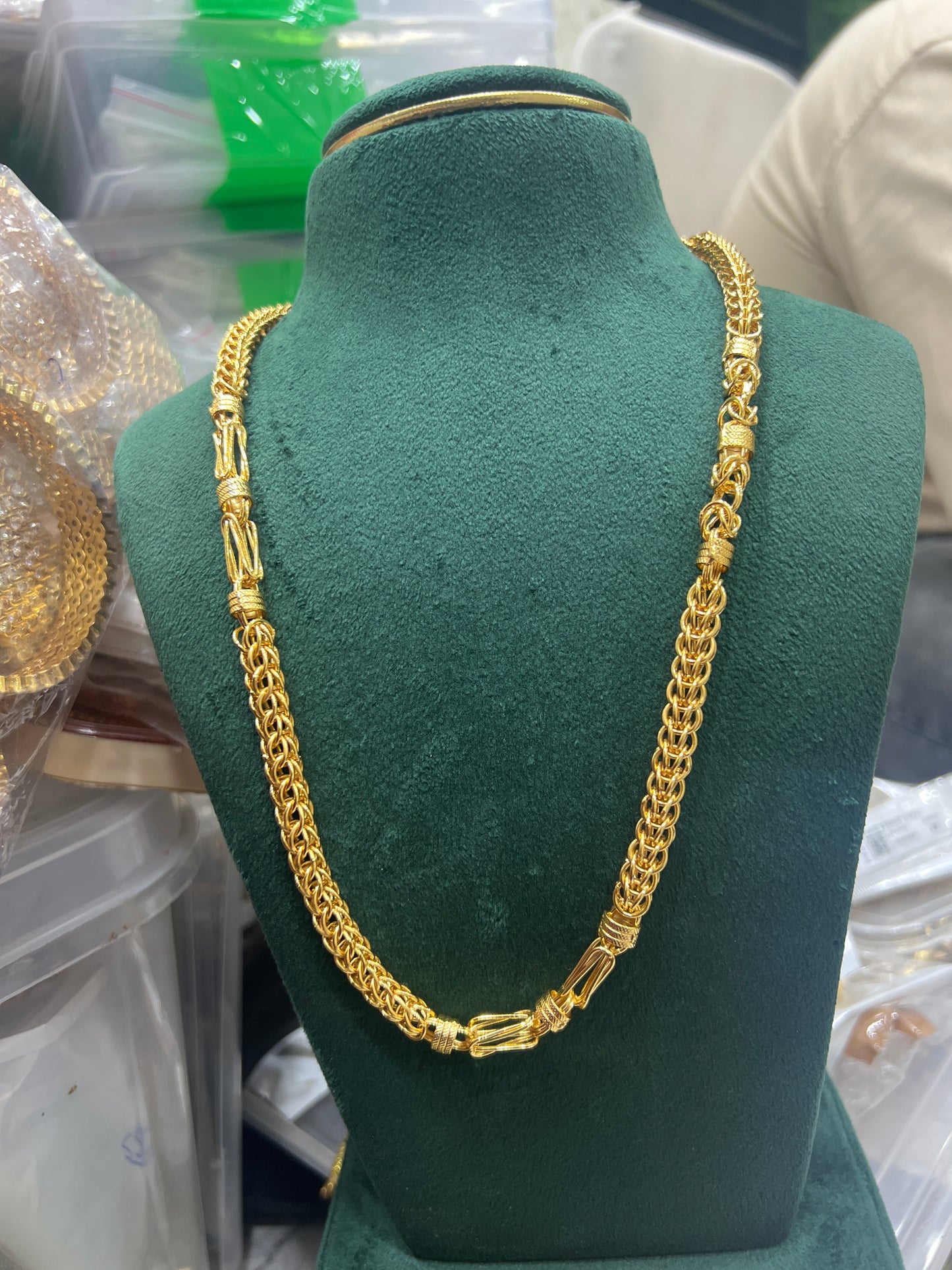 22-Inch Premium Designer Gold Chain 🌟⚡️😇