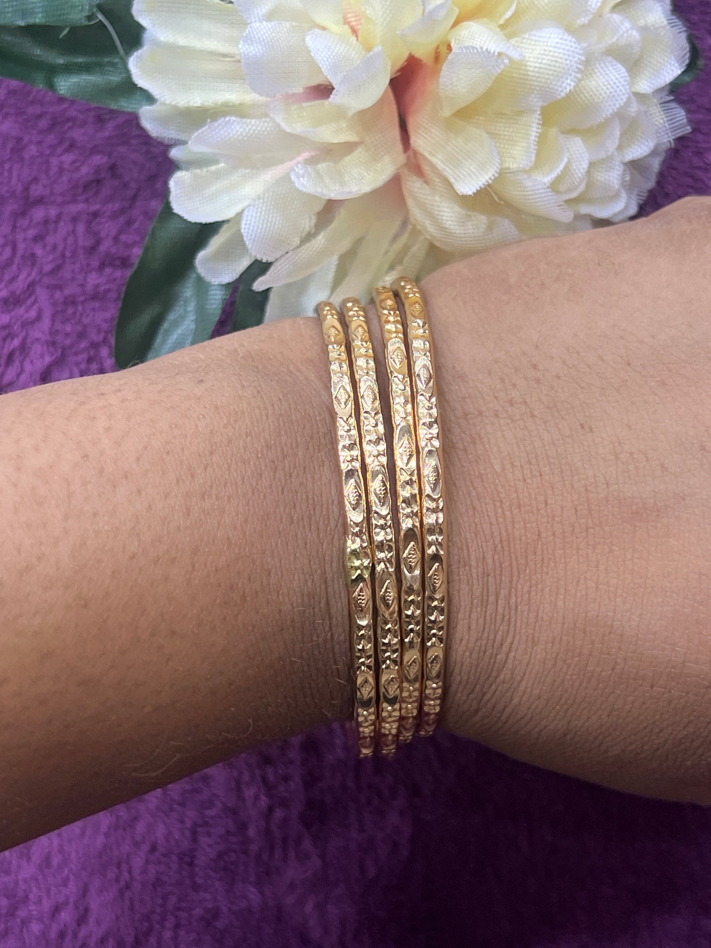 Dimond cut bangles 4bangles