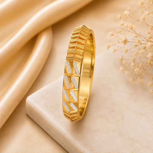 Luxury Men’s Gold Finish Kada✨