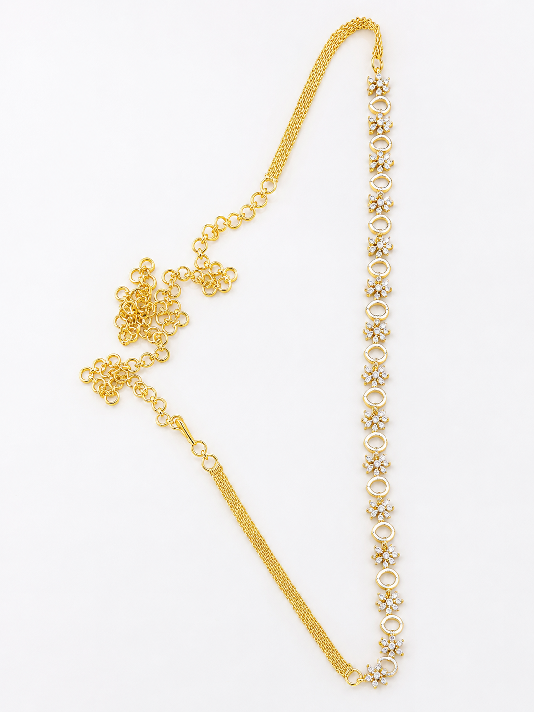 ✨ Premium Chain Vaddanam ✨
💎 Elegant Diamond Style Chain Vaddanam
A beautifully crafted waist chain designed to add grace and charm to your traditional look.