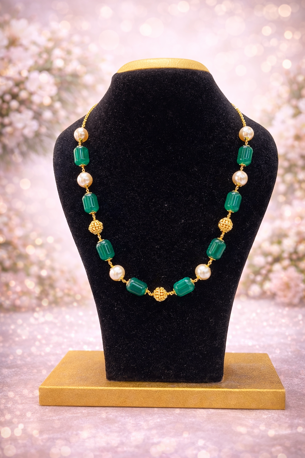 Monalisa Handmade chain
