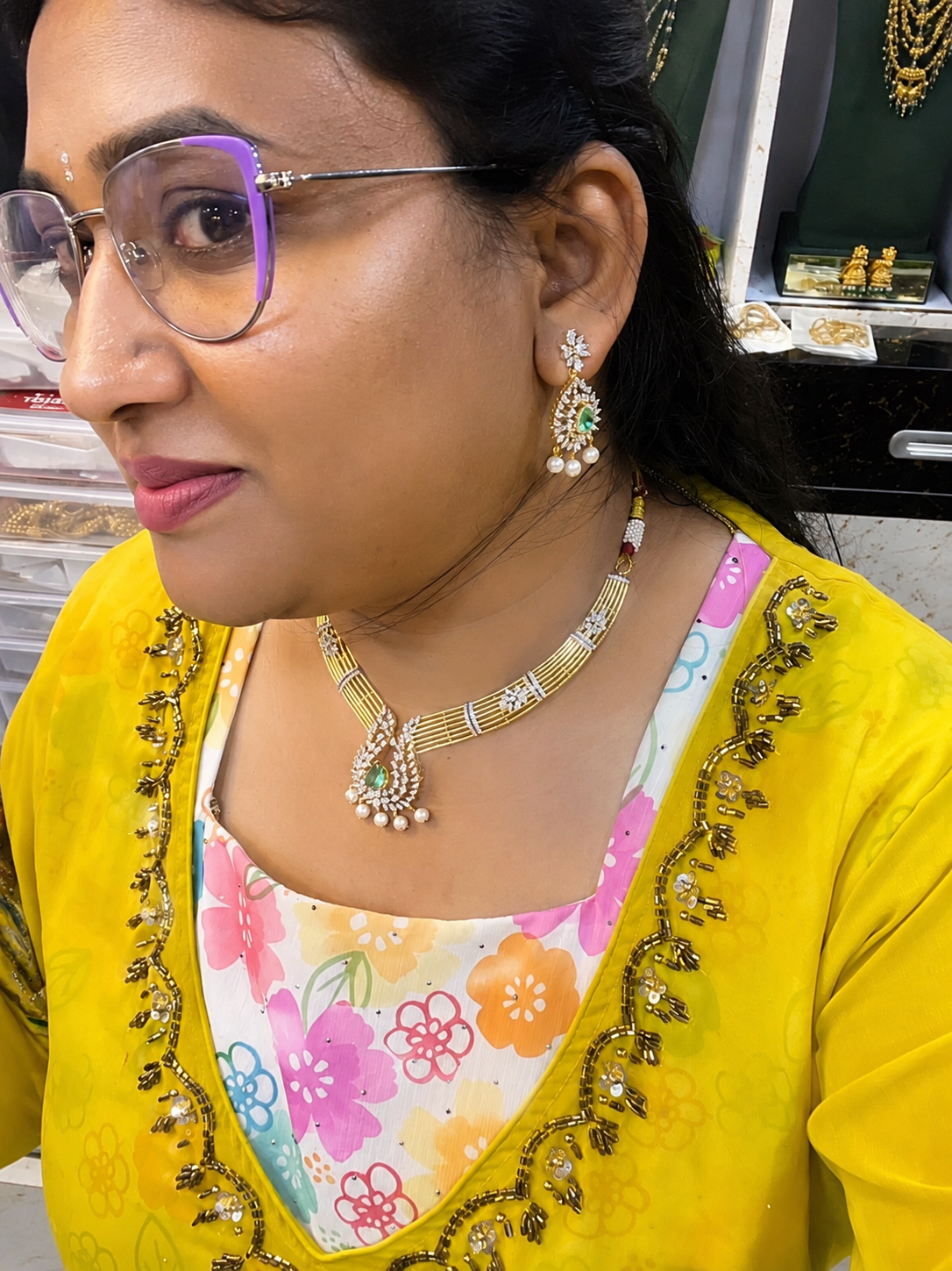 A beautiful Kante More Than Jewelry… It’s Your Glow