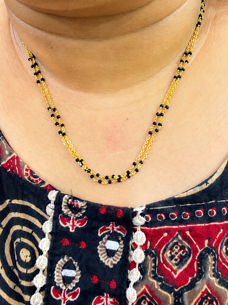 Elegant Black Bead Chain