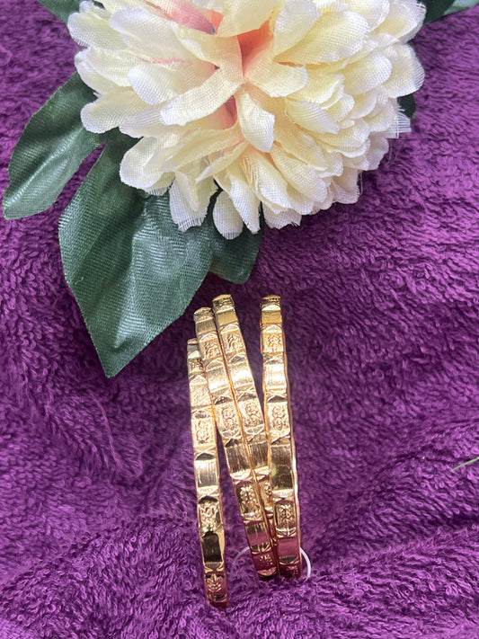 Mirror cut with lakshmi devi bangles(5metal)
