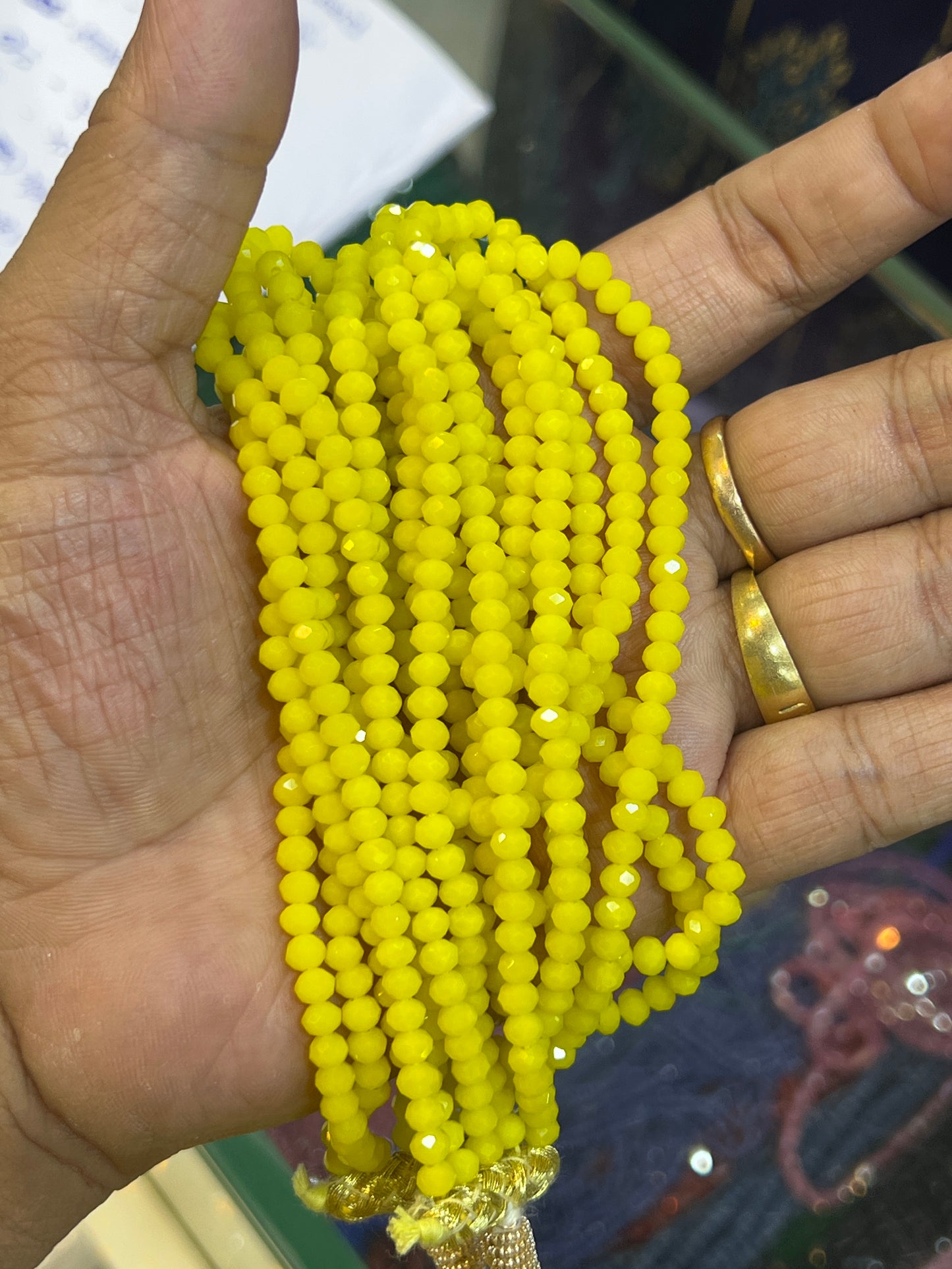 Matte yellow crystal