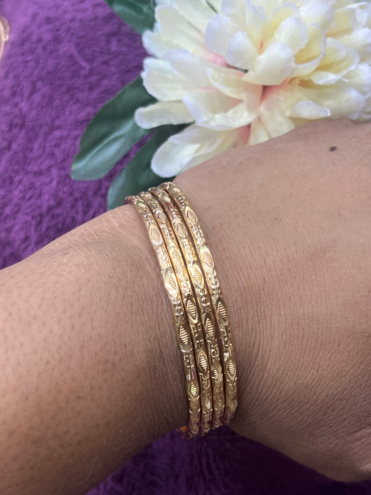 Dimond cut bangles (5metal 4bangles