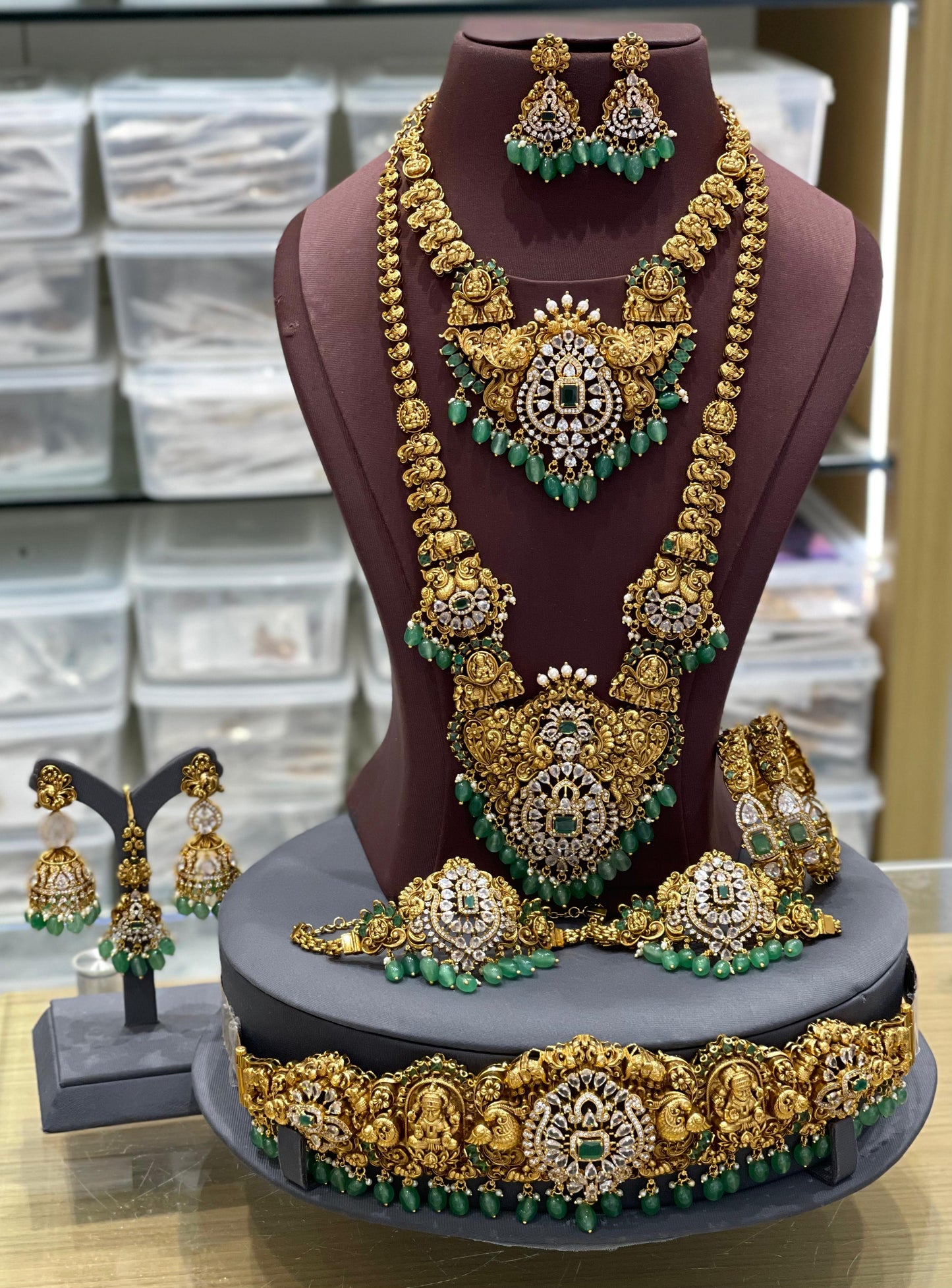 👸 “Queen’s Choice Heritage Jewellery”