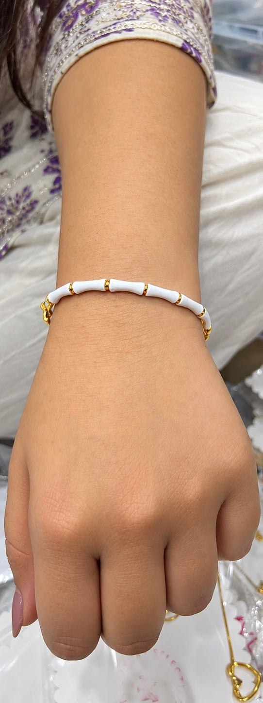 Elegant White Beads & Gold Accent Bamboo Kada 😍🤍