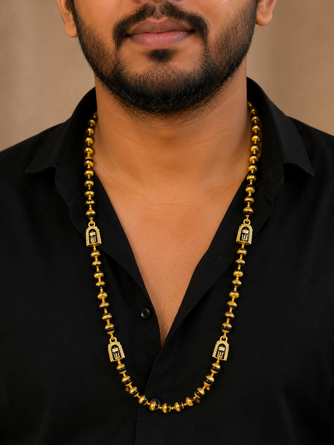Royal Men’s Black & Gold Beads Chain✨💫