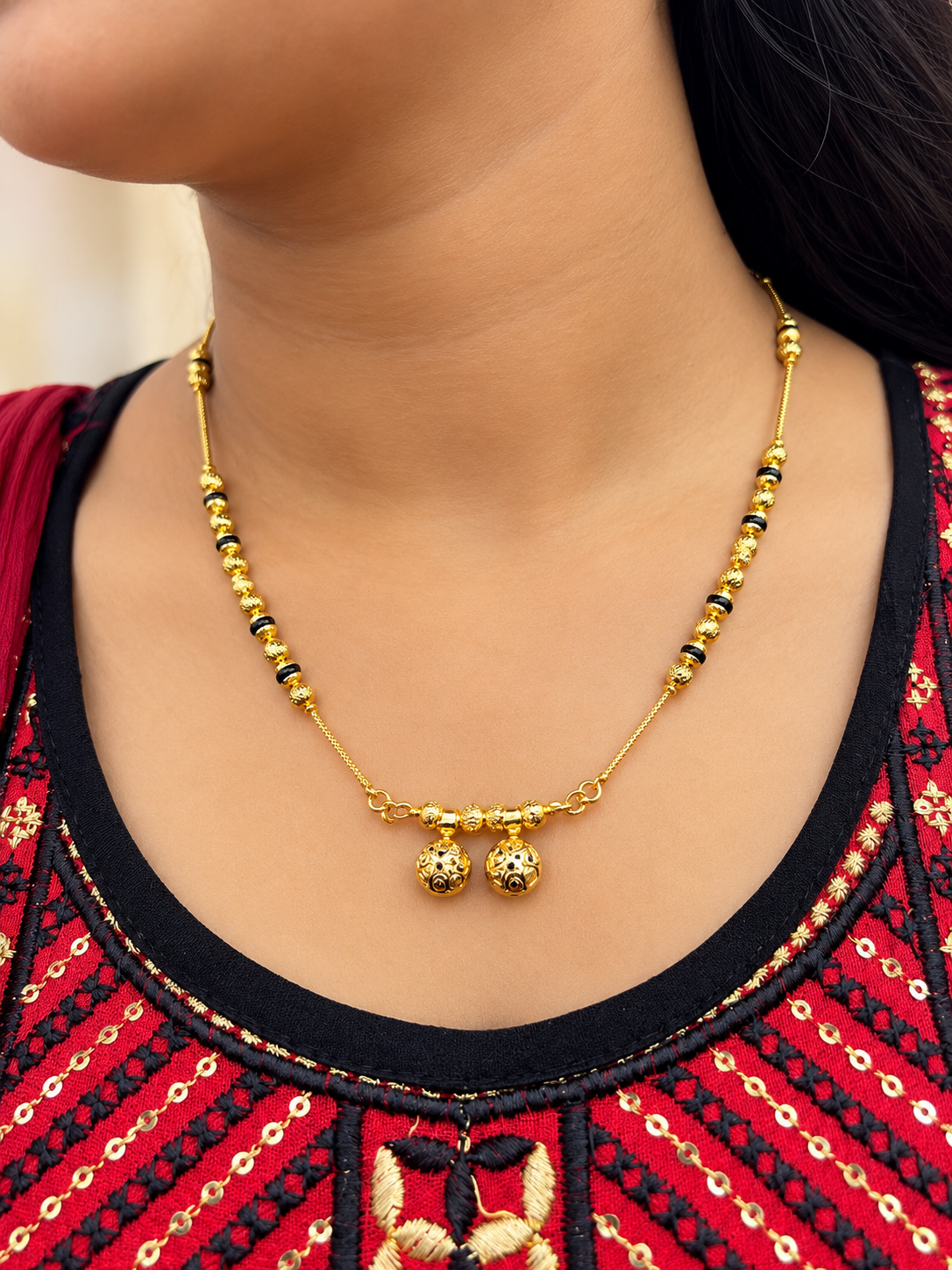 Black Beads – Traditional Beauty, Timeless Elegance ✨