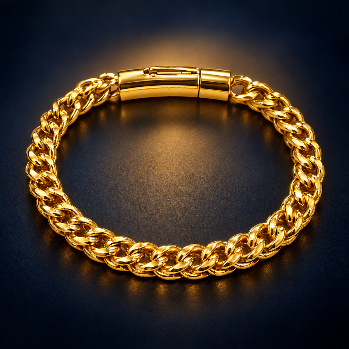 Royal anti tarnish men’s bracelet 8.3 inches 🥰✨🤩