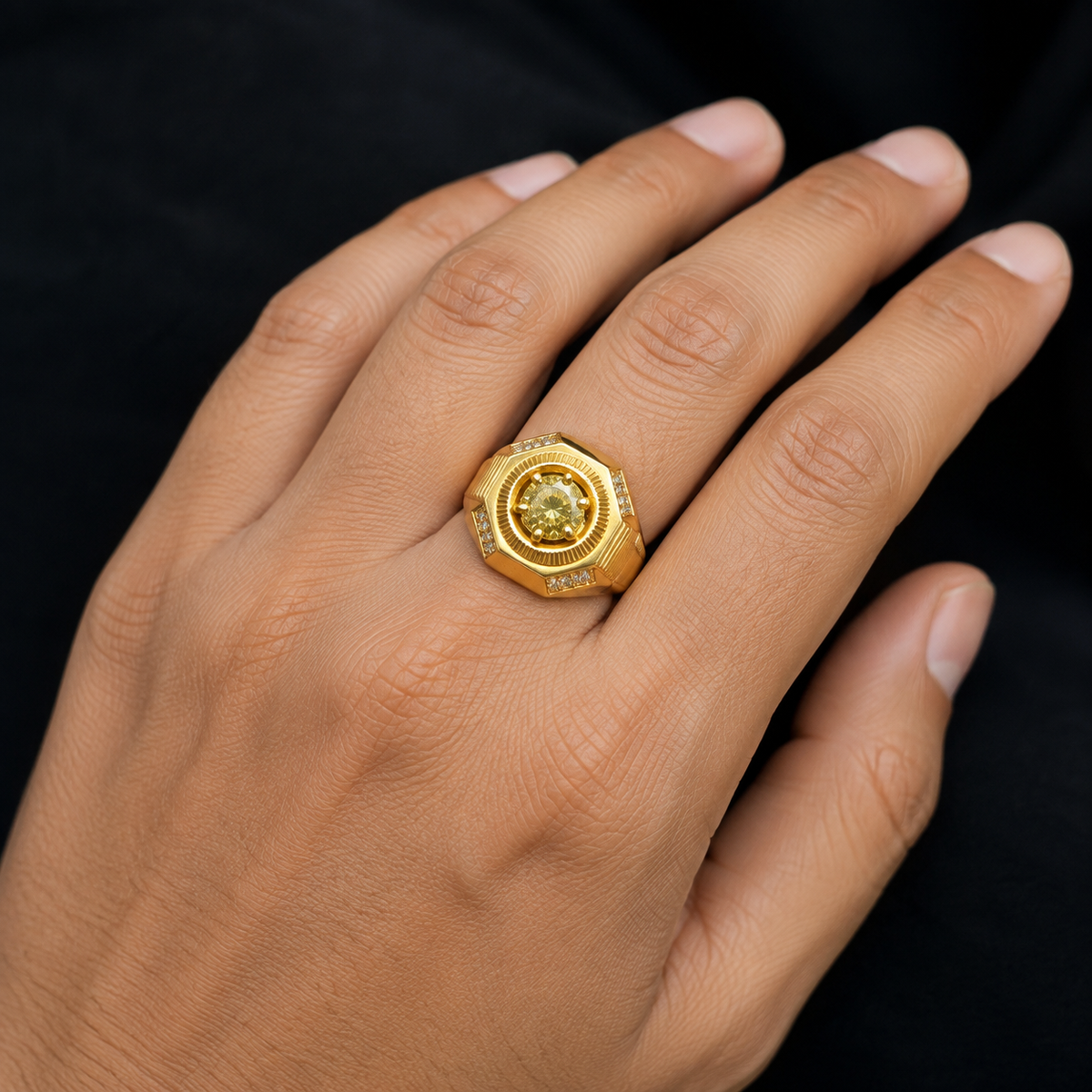 Royal Gold Finish Men’s Designer Ring 👑