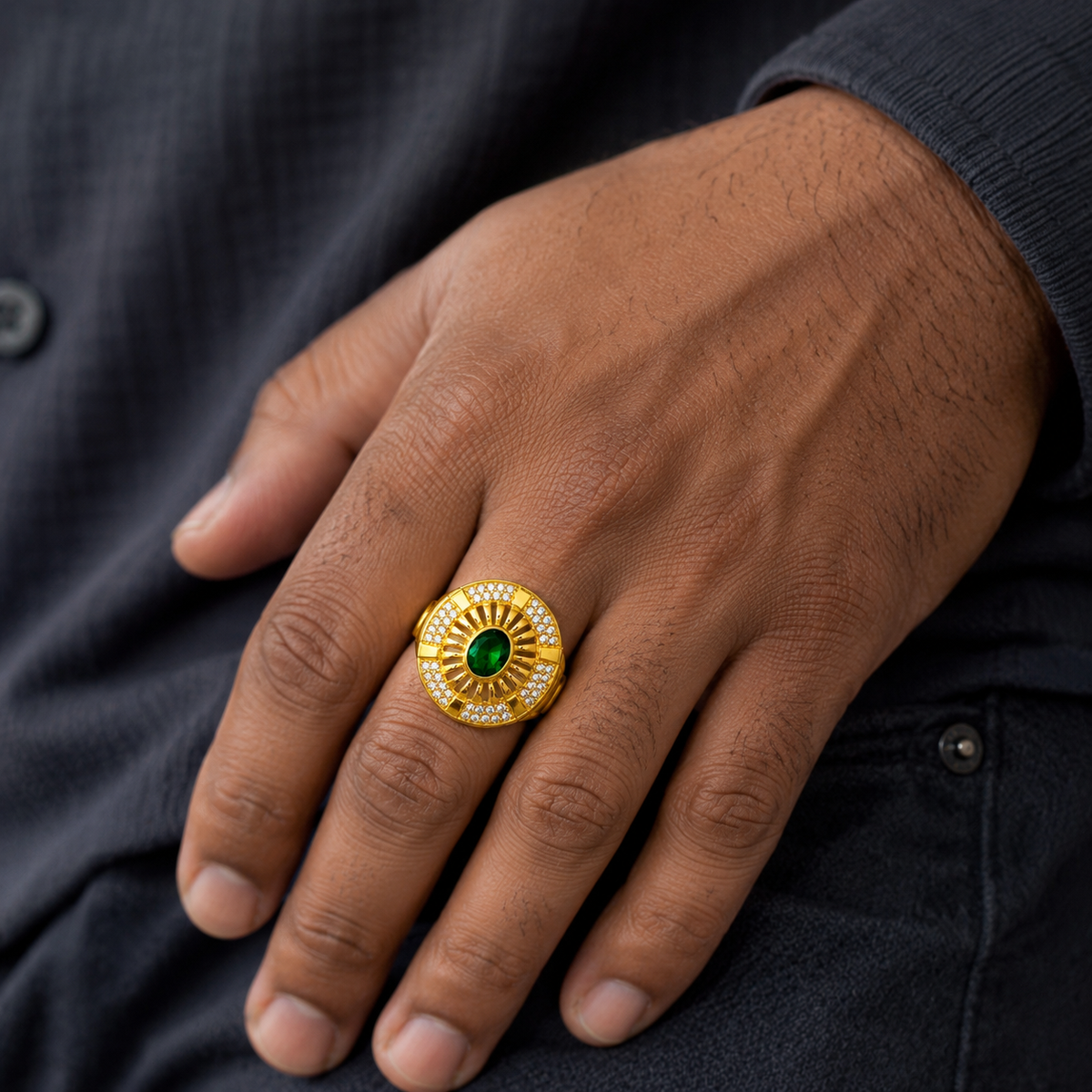 Men’s Green Stone Gold Ring – Premium Designer Collection 💫🌟✨