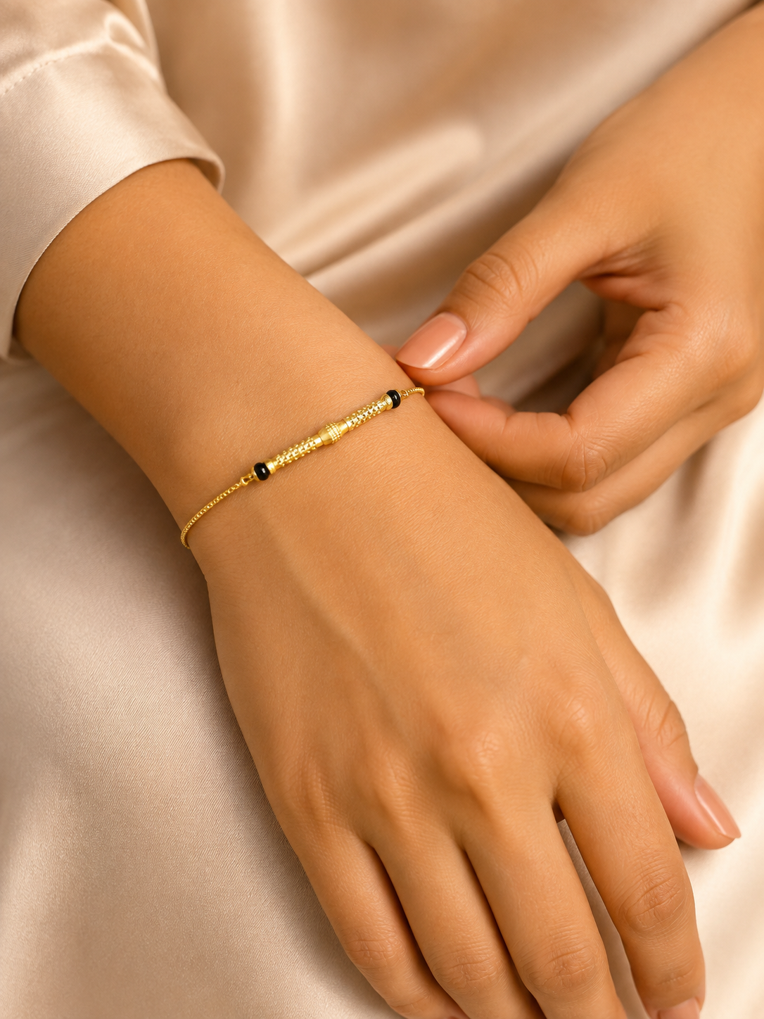 * Premium Gold-Plated Black Bead Bracelet 🌟🤗