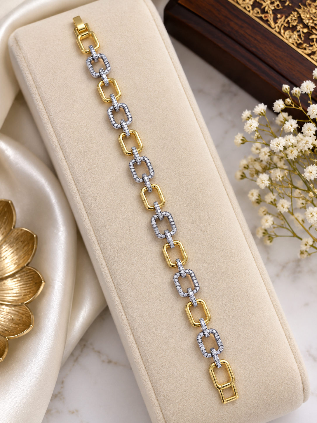 😎✨Men’ premium GJ & gold bracelets🧿🤩