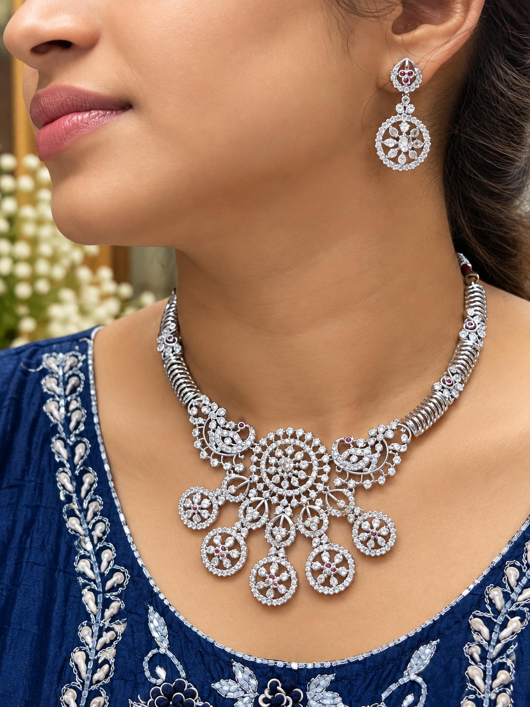 Premium Diamond Finish Accented Statement Necklace Set 💎