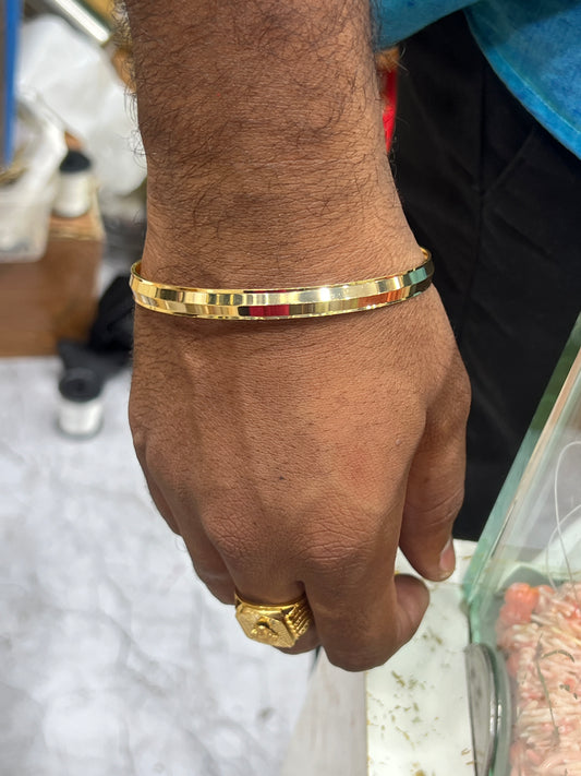Classic Gloss Kada 💫 (simple & elegant)