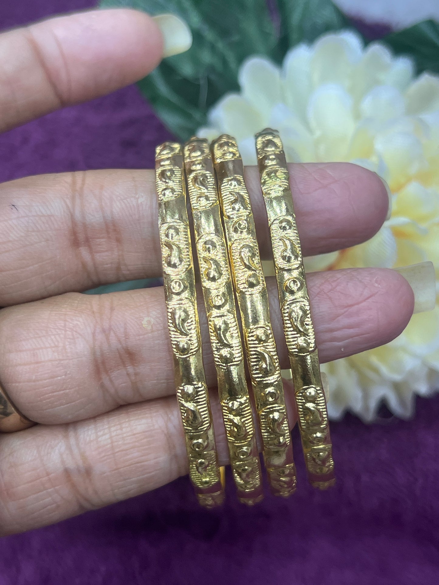 Mango butti bangles(5metal)4bangles