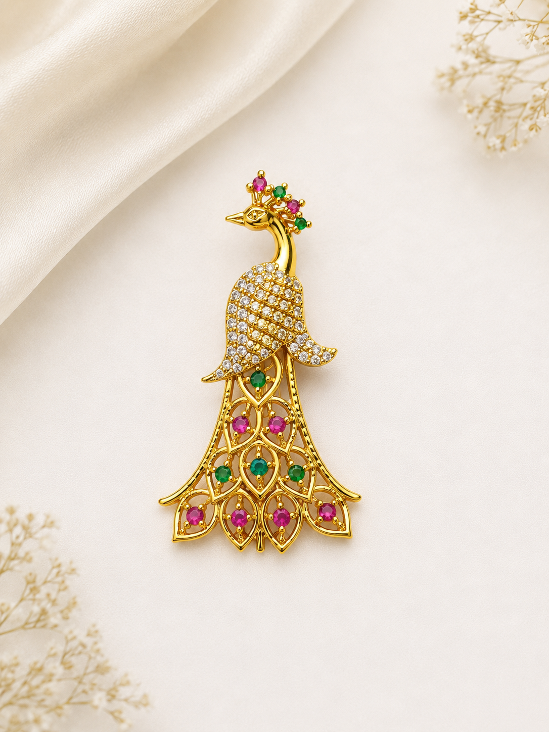 Saree pin for women